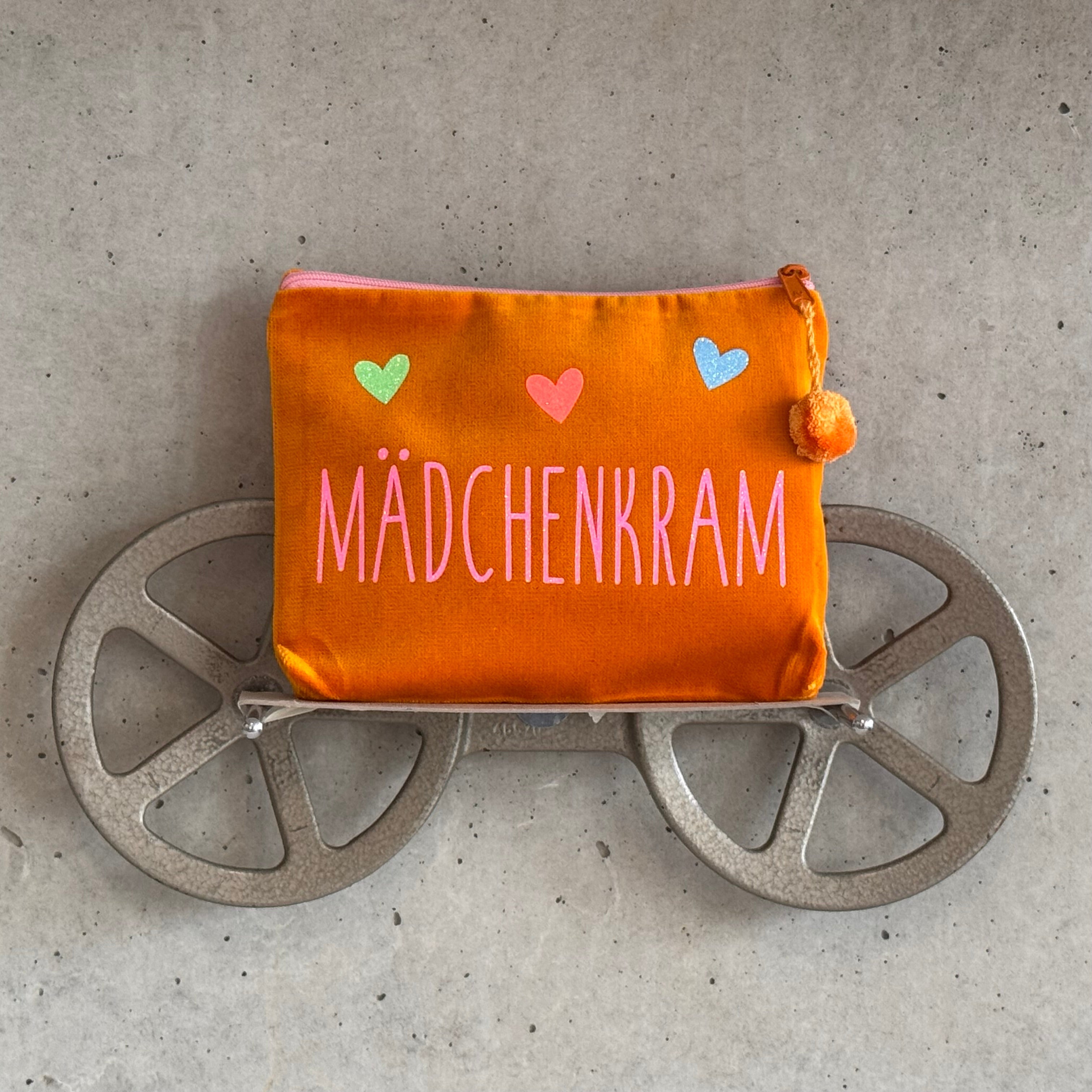 Kosmetiktasche medium Mädchenkram Herz