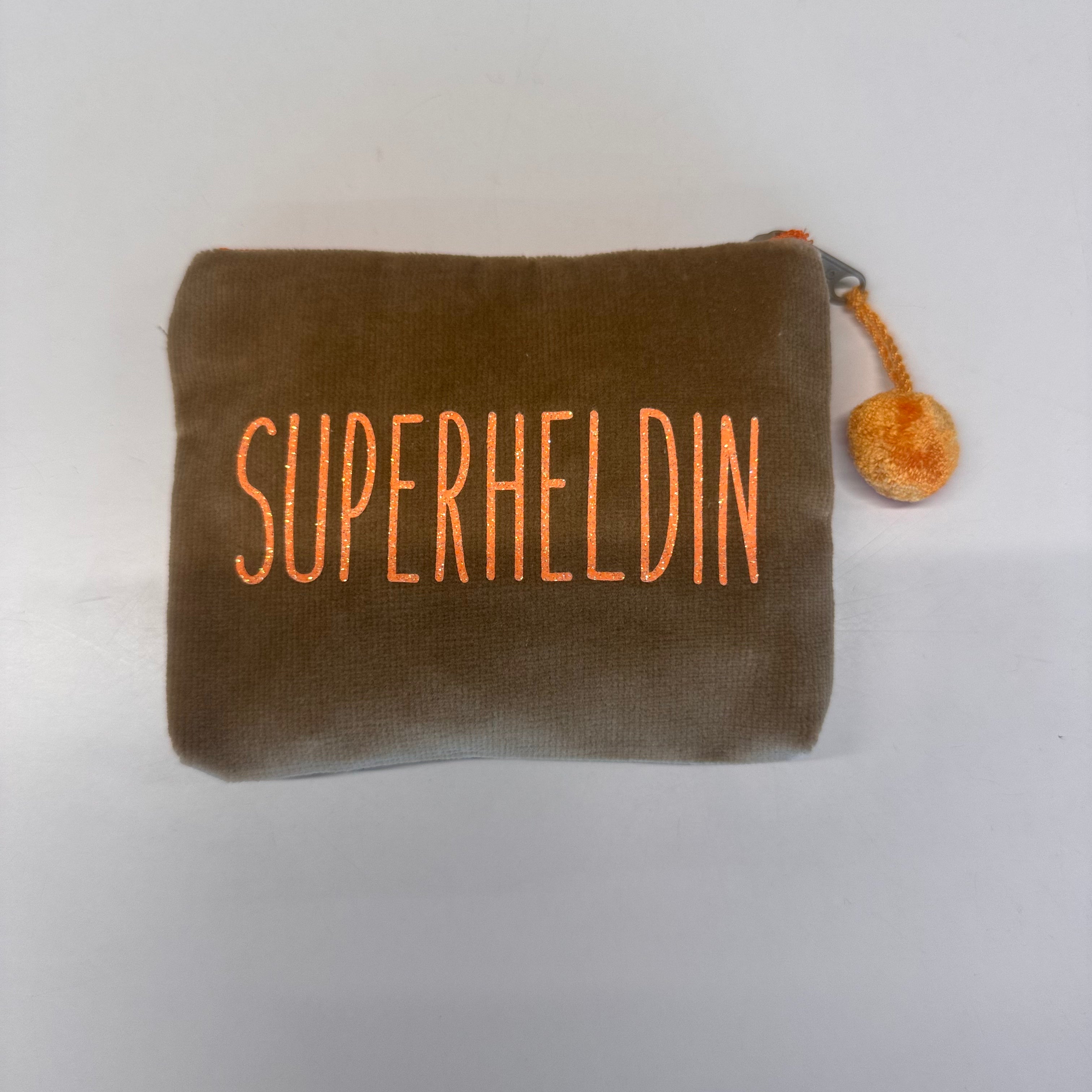 Kosmetiktasche Superheldin