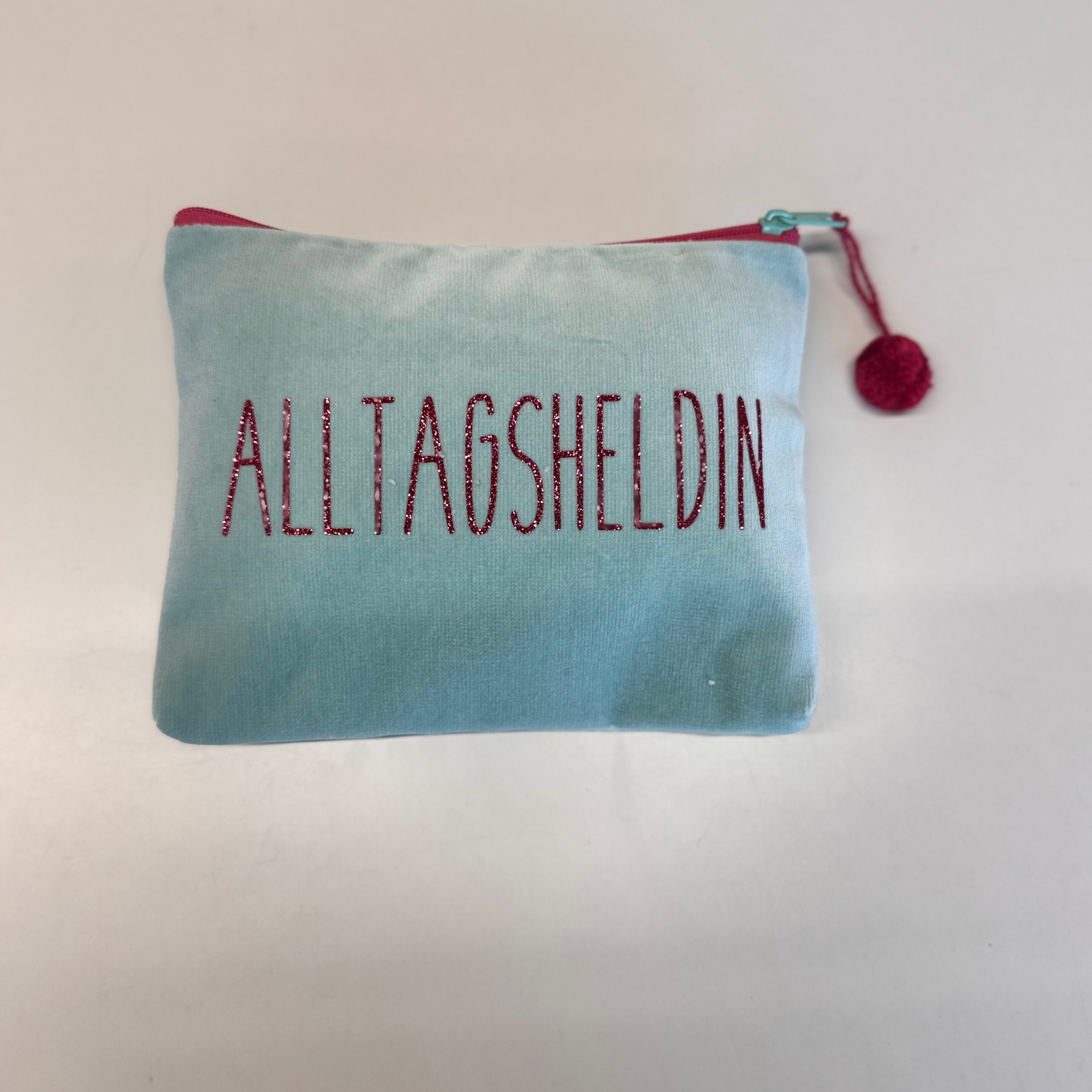 Kosmetiktasche Alltagsheldin