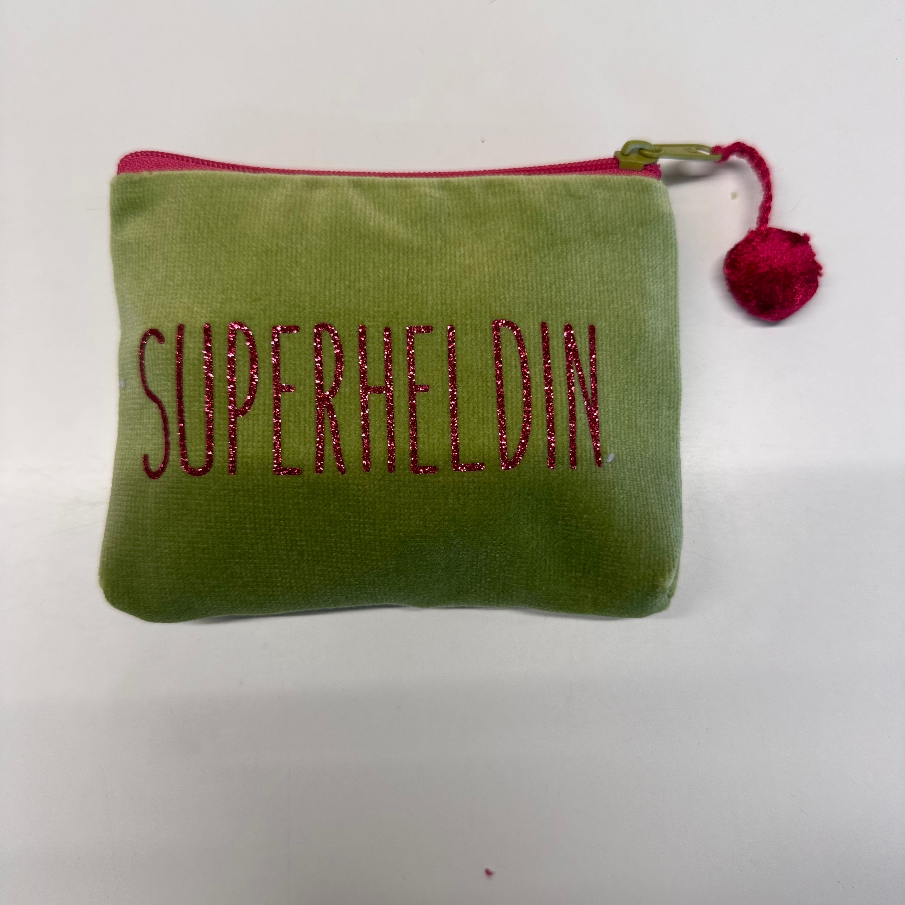 Kosmetiktasche mini Superheldin